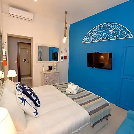 Hotel The